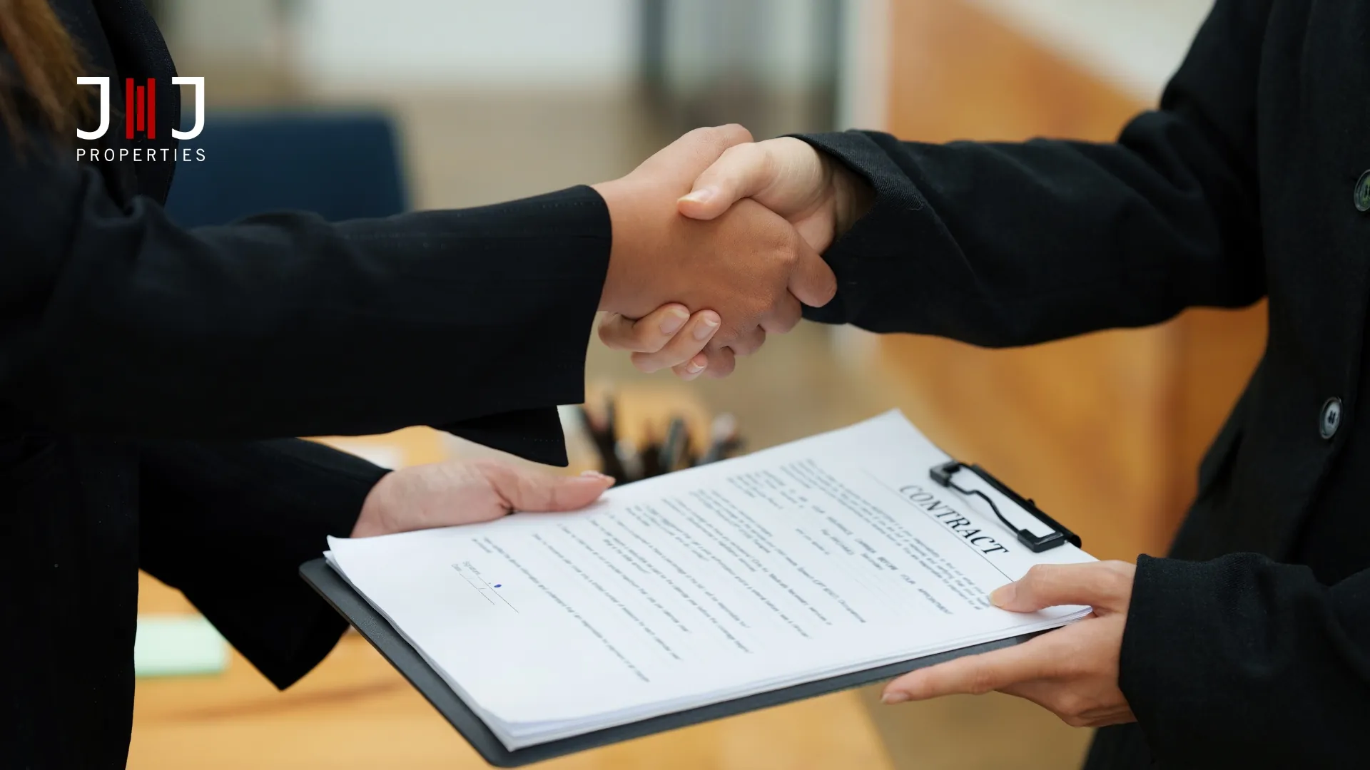 9 questions à poser avant de travailler avec une agence immobilière : comment choisir la bonne ?